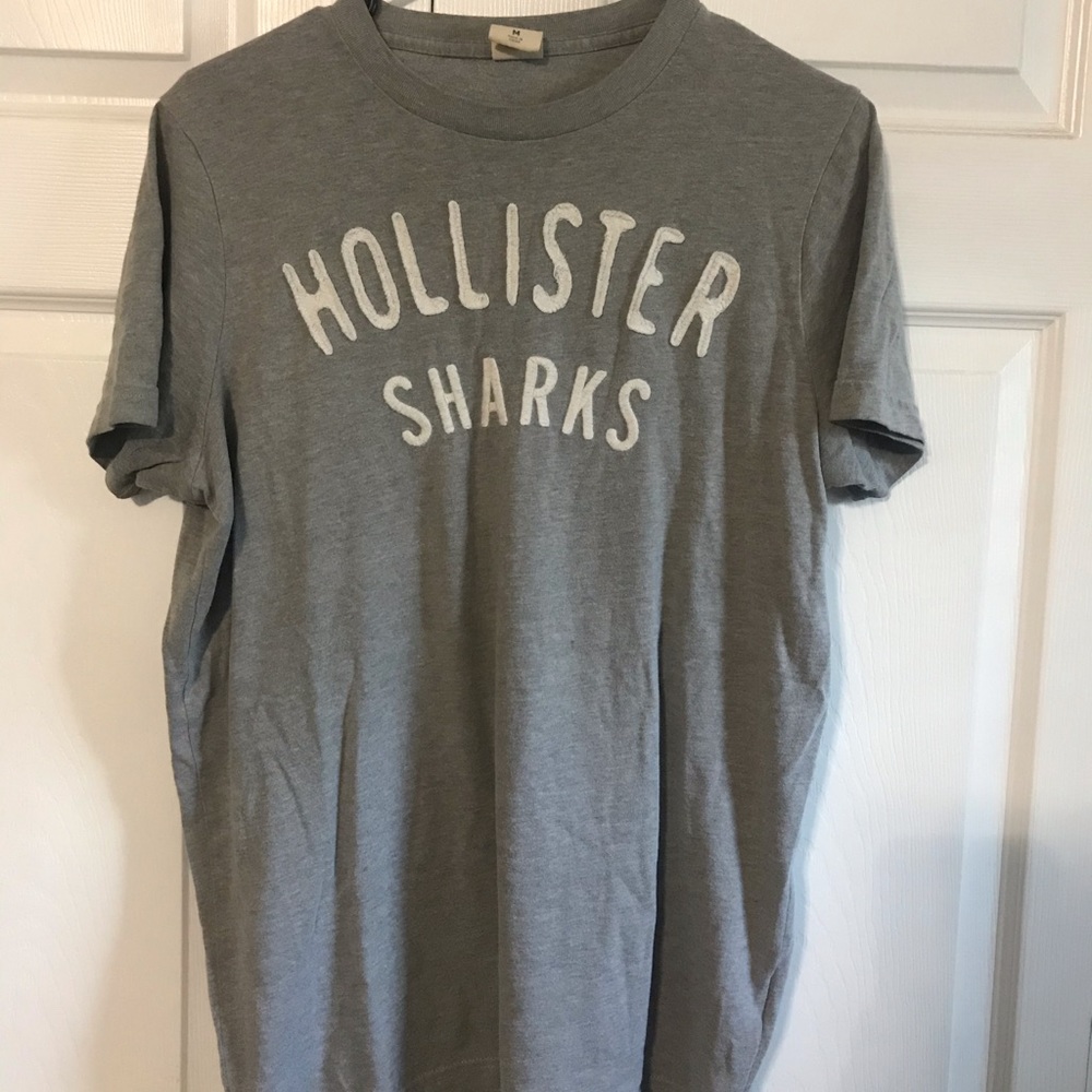 Hollister Sharks Men’s Shirt